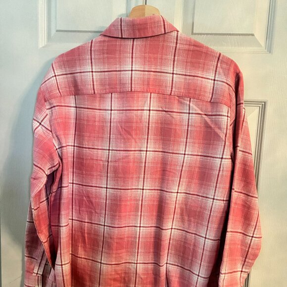 Old Navy "the Boyfriend Shirt" Pink Flannel Shirt - EUC - Picture 8 of 9